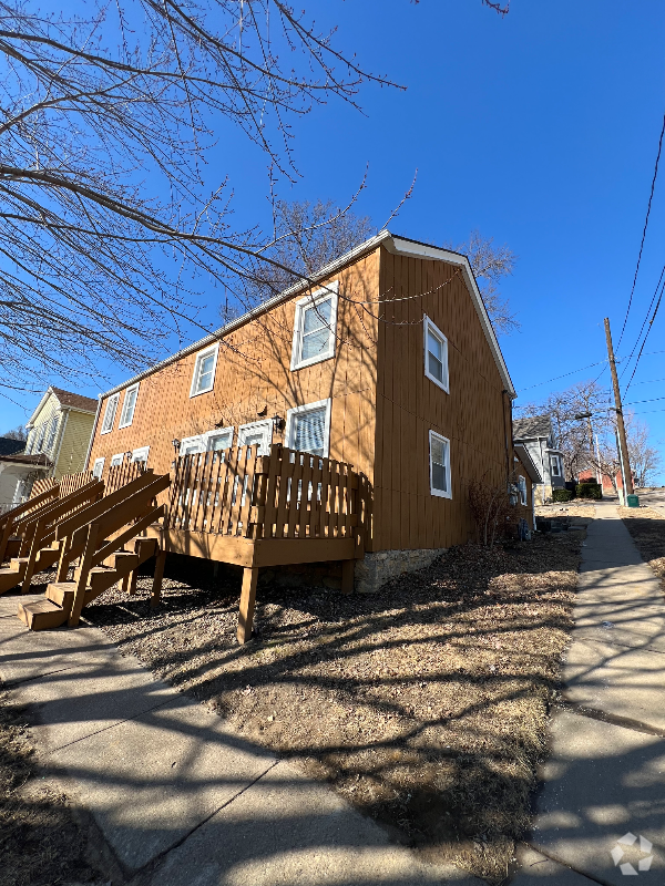 Building Photo - 635 Jefferson St Unit 635 Rental