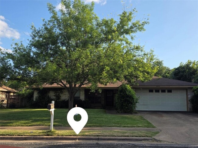 Photo - 10909 Hillside Oak Ln