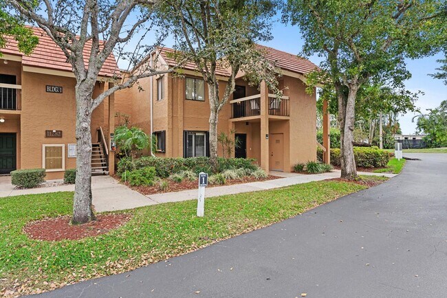 Photo - 11282 Green Lake Dr Unit 204