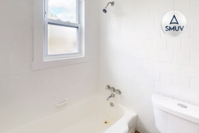 Photo - 1607 Homestead St Unit 1