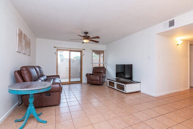 Photo - Fully Furnished One Bedroom Condo Availabl...