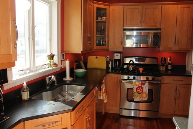 Photo - 25 Leonard St Unit 1