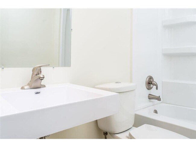 Photo - 2709 Park Ave Unit #2