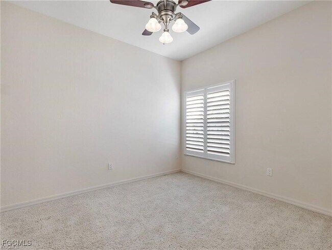 Photo - 10060 Lake Cove Dr Unit 102