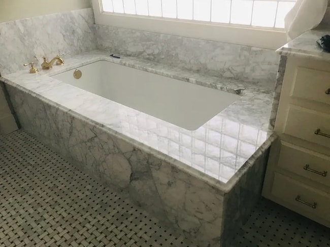 Photo - 2528 Myrtle Ave