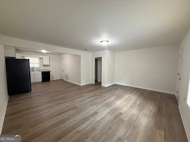 Photo - 345 Rustwood Dr