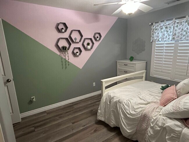 Photo - 2158 W Picadilly Ln