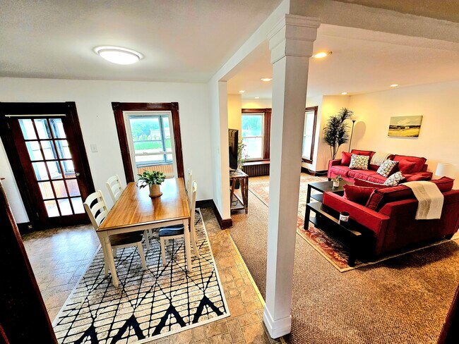 223 Union Ave Unit 1