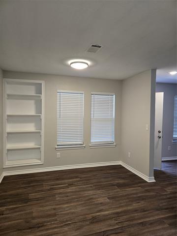 Photo - 7800 Irish Dr