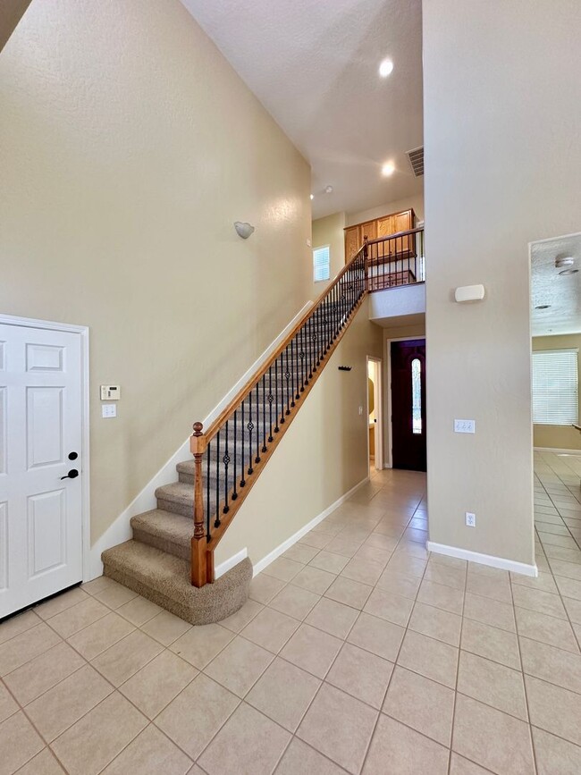 Photo - MOVE IN READY!! 3 BEDROOM 2 1/2 BATH HOME FOR RENT IN VILLAS AT COPPER VALLEY