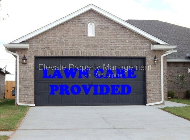 Building Photo - 2210 Starwood Wy