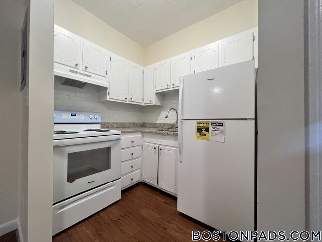 Photo - 62 S Huntington Ave Apartment Unit 14