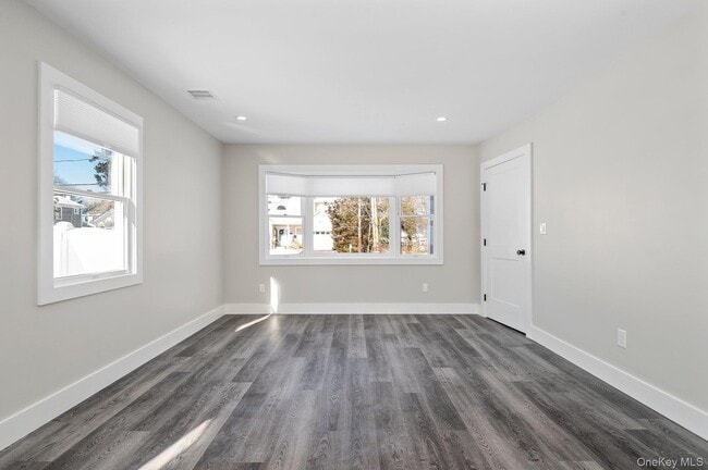 Photo - 25 Lorraine Ct Unit 1