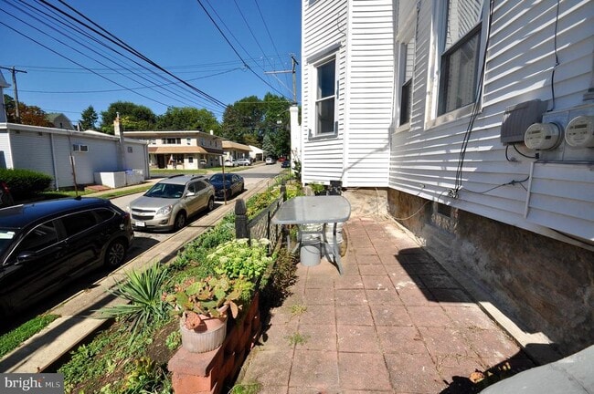 Photo - 223 Ryers Ave Unit APT 2 REAR