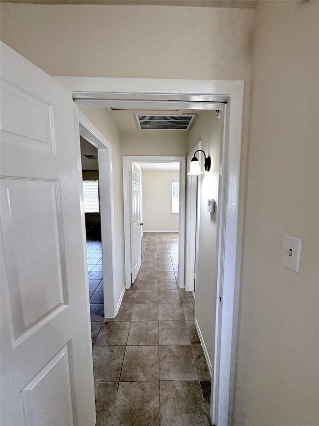 Photo - 1120 3rd St