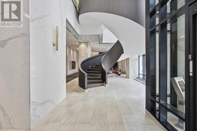 Photo - 7 Mabelle Ave Unité 1401