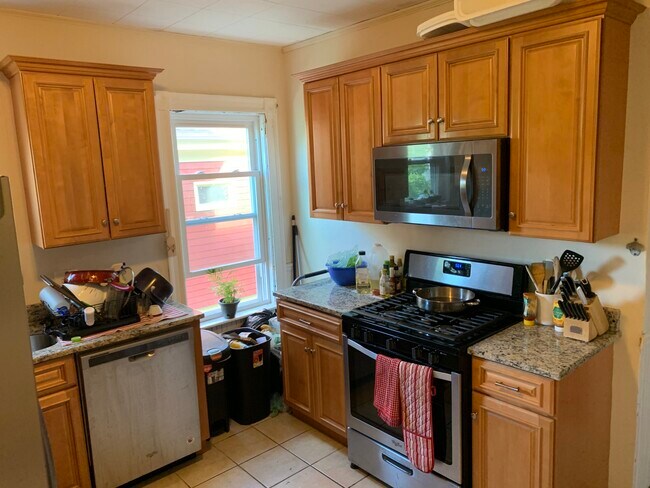 Photo - 1081 Broadway Apartments Unit 1