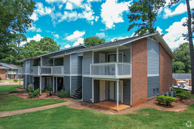 Summer Tree - Summer Tree Apartments