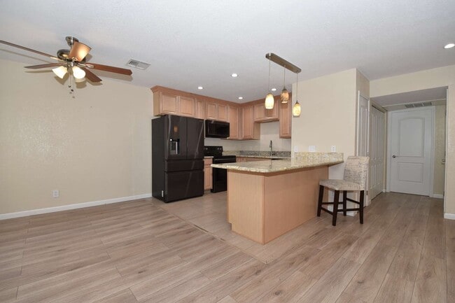 Photo - Large 2Bedroom | 2nd Floor | Highly Remodeled