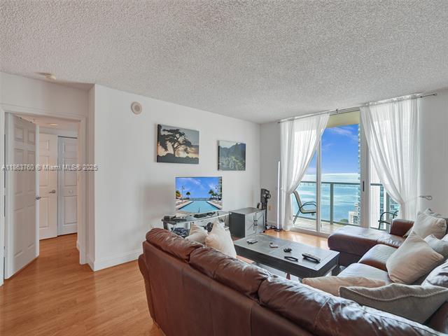 Building Photo - 1155 Brickell Bay Dr Rental