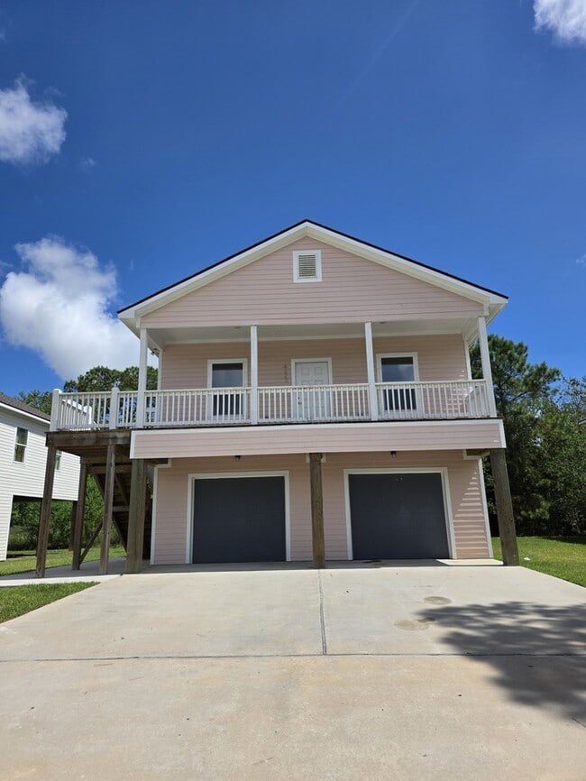 Building Photo - 3/2/2-Oakdale Floorplan Rental