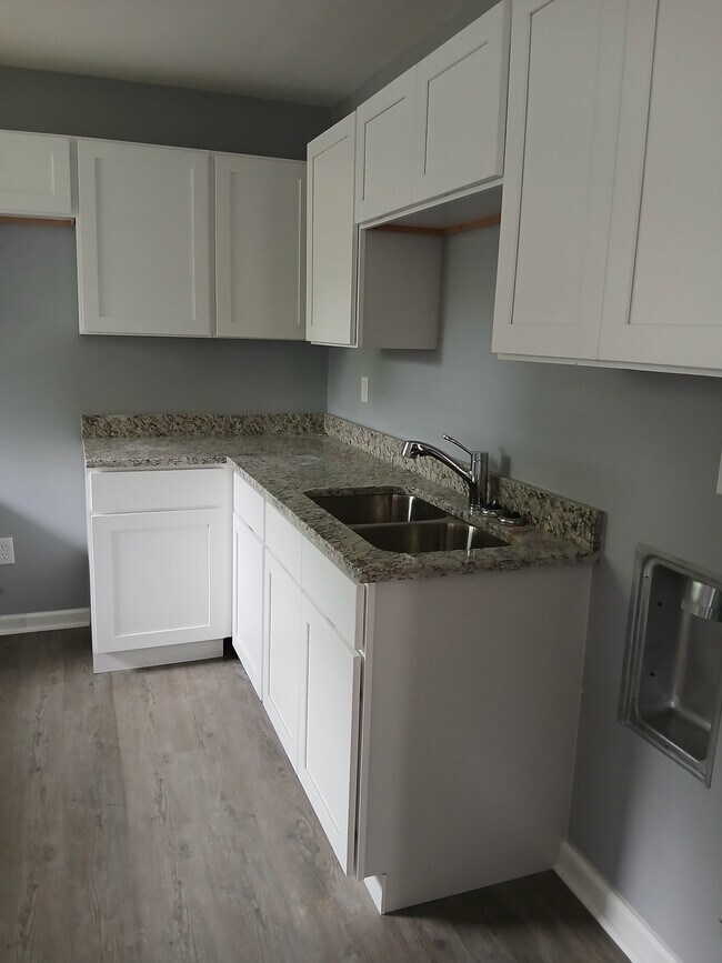 219 Leon St Unit 15
