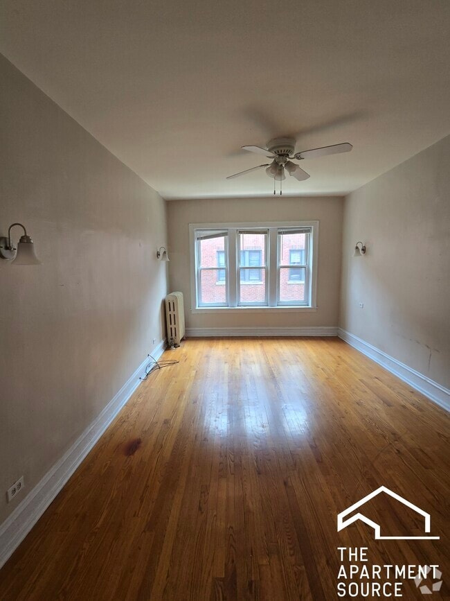 Building Photo - 1370.5 W Estes Ave Rental