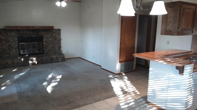 Photo - 120 Badger Ct Unidad Badger