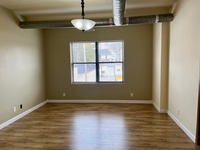 Photo - East Douglas Apartments