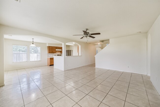 Photo - 7102 Calix Ln