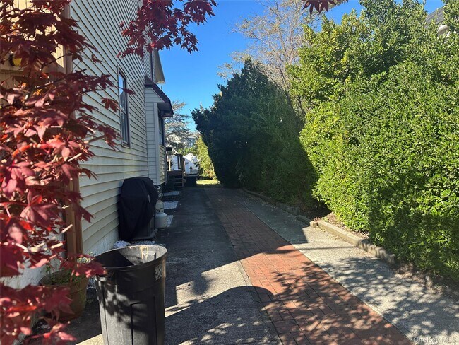 Photo - 51 Malone Ave