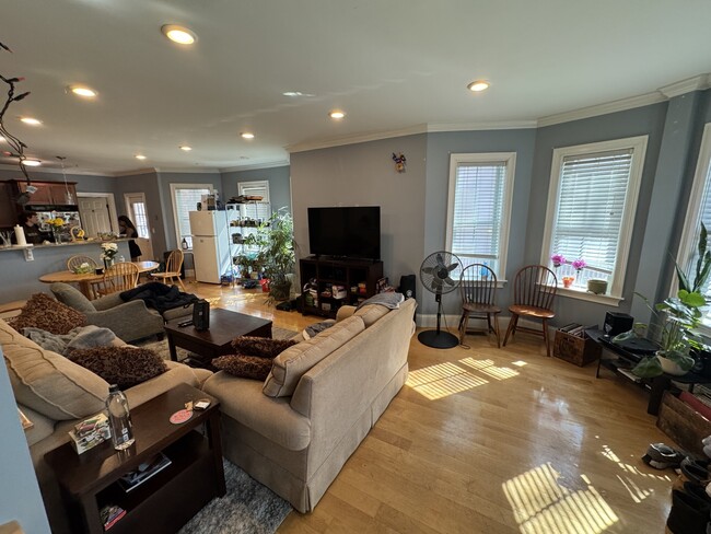 Photo - 15 Orchard St Apartment Unit 2
