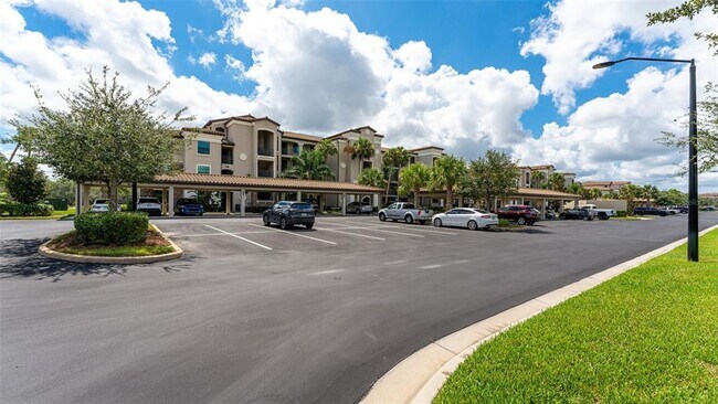 Photo - 17108 Vardon Ter Unit 206
