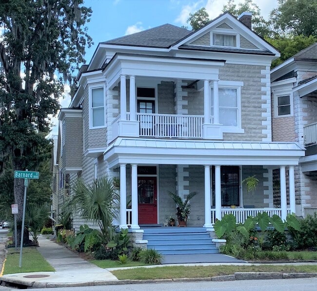 Building Photo - 1902 Barnard St Unit 1
