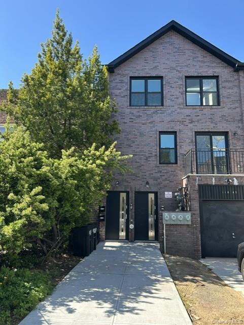 Building Photo - 144-41 78th Ave Unit 3