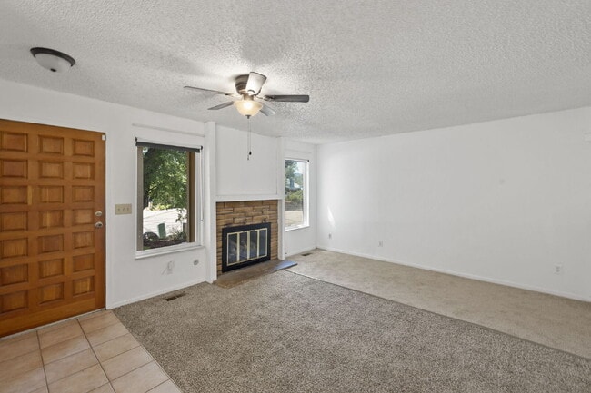 Photo - Close to Fort Carson and Cheyenne Mountain, 3 bedroom townhome with 2 car garage.