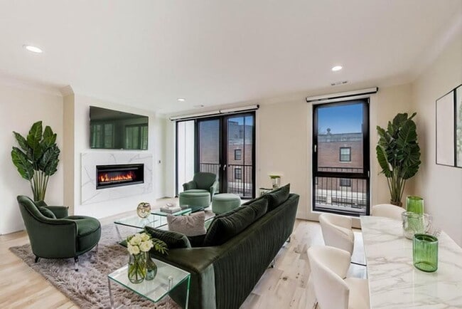 Photo - 3 bedroom in Chicago IL 60625 Unit 3N