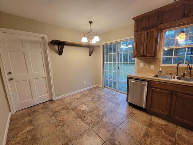 Photo - 609 Cottonwood St Unit A