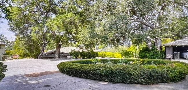 2105 Via Venado St Unit LARGE FURNISHED ADU