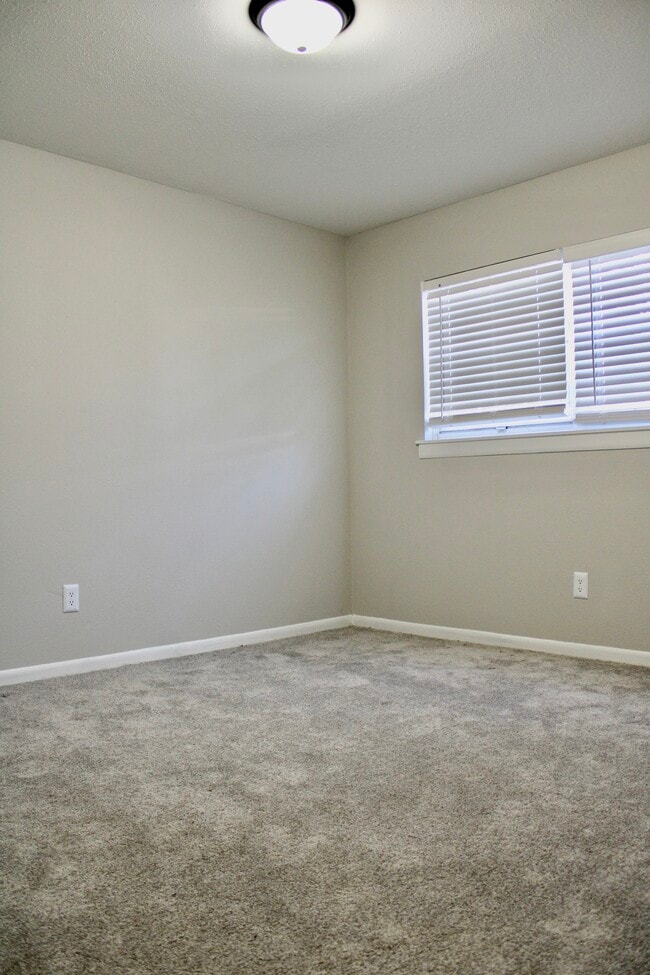 Green Meadows Apartments
