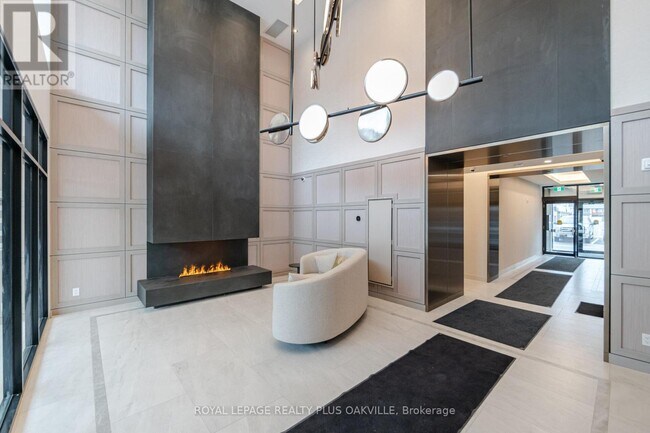 Photo - 3285 Carding Mill Trail Unit 407