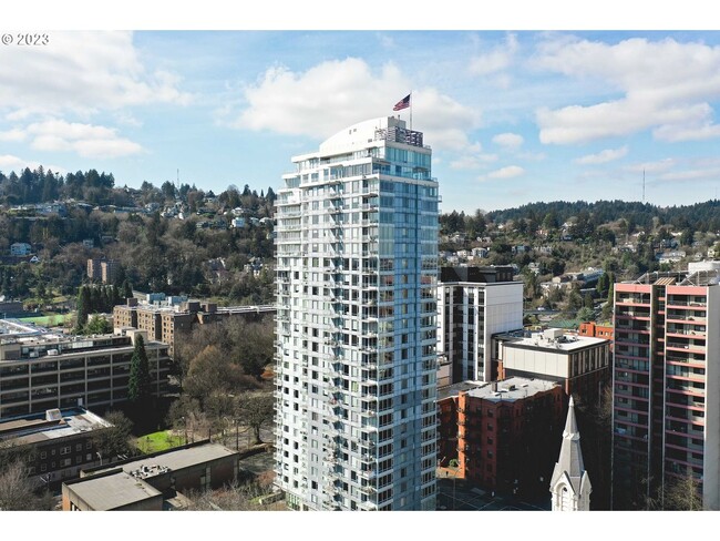 Benson Tower Unit with Views - Benson Tower Condo Unit with Views Unit 2003
