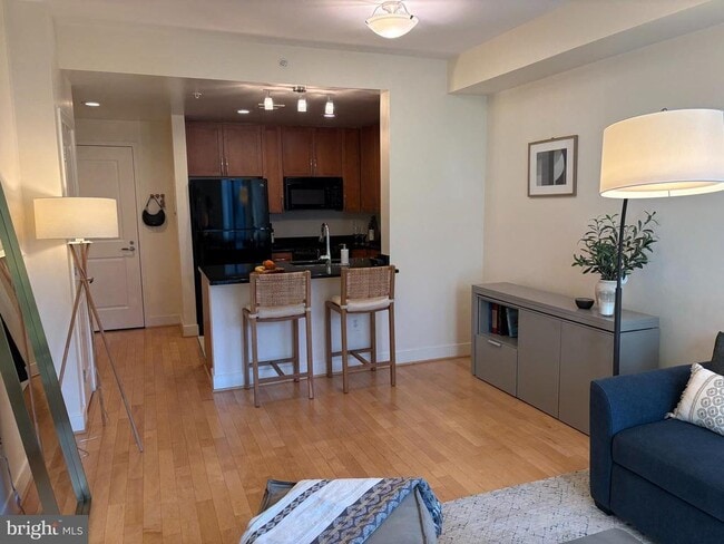 Photo - 4101 Albemarle St NW Unit 541