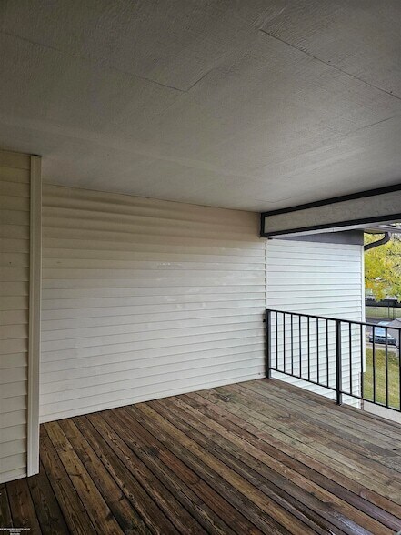 Photo - 29936 Utica Rd Unit 37