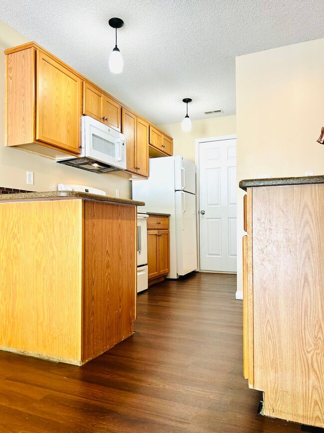 Photo - Fresh Updated Interior, Close to Fort Riley