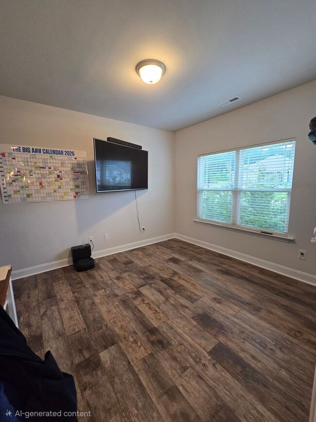Photo - 132 Western pine Wy