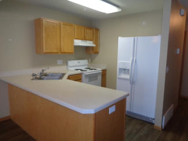 Photo - 2 Bedroom, 2 1/2 Bathroom Townhome on West End