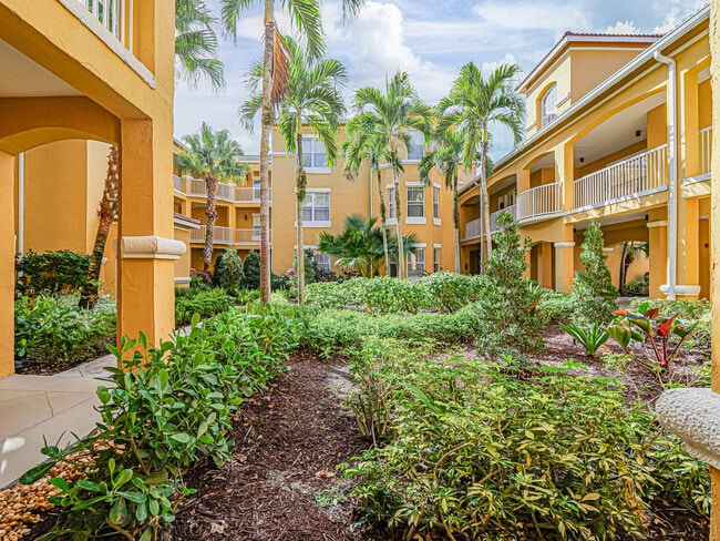 Photo - 5045 Fairways Cir Unit # D101