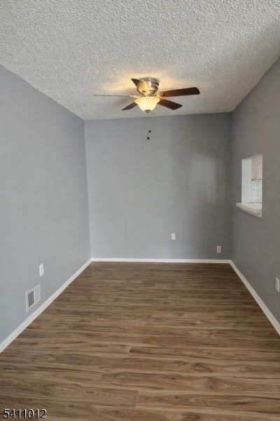 Photo - 215 Rachel Ct