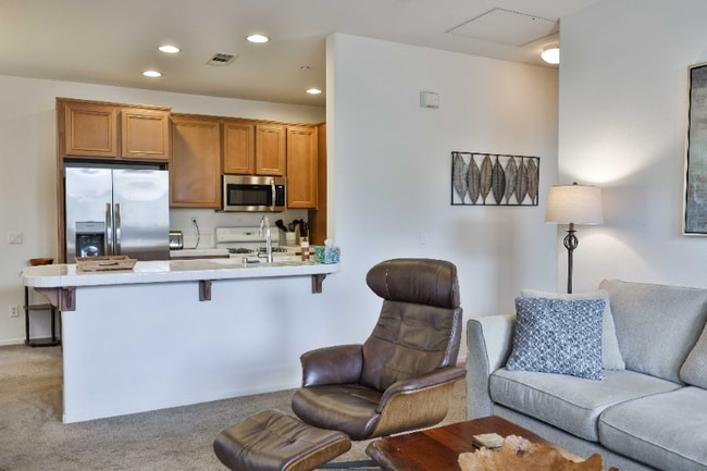 Photo - 16912 Laurel Hill Ln Unit 116